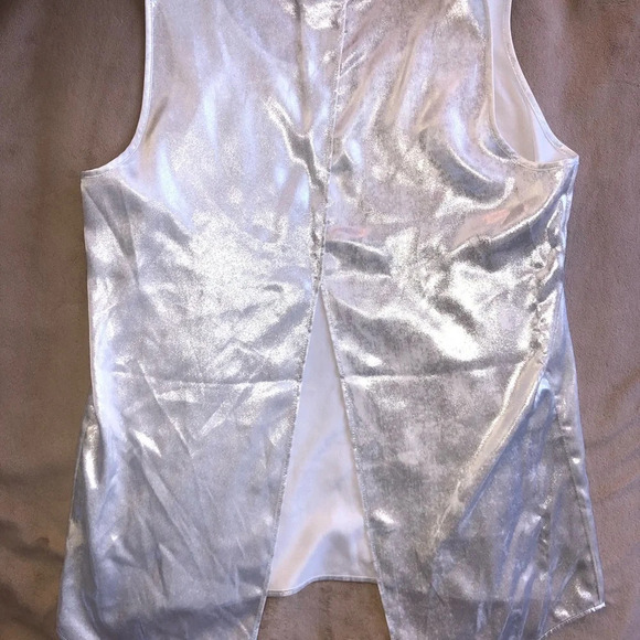 Express Tank Top - Picture 2 of 2